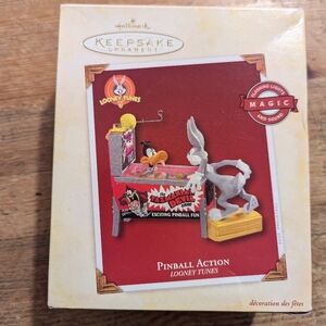 Pinball Action Looney Tunes Hallmark Ornament New in Box
